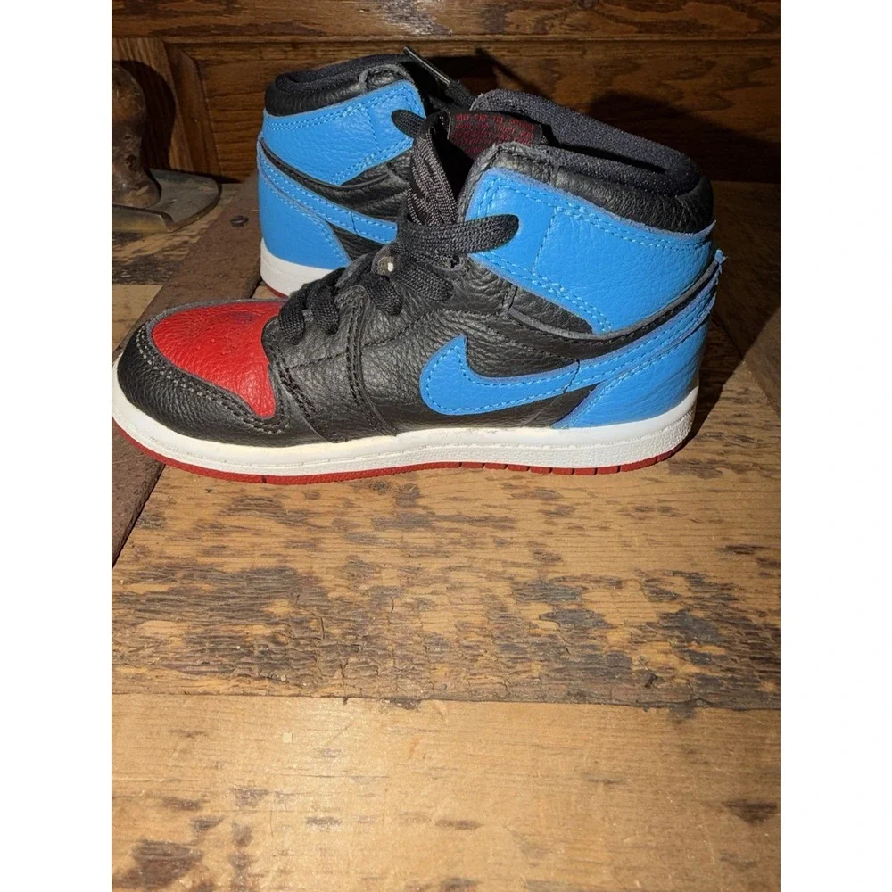 Nike Air Jordan 1 Retro High OG‎ TD UNC to Chicago CU0450-046 Kids Size 9 C